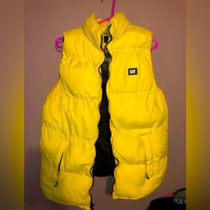 Mens CAT puffer vest.